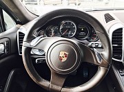 Porsche Cayenne Turbo 