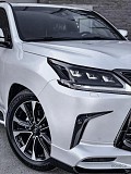 Lexus LX 570 2021 