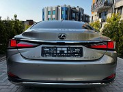 Lexus ES 250 2021 