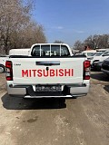 Mitsubishi L200 2021 