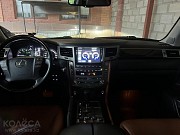 Lexus LX 570 2014 