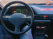Mazda 323 1990 