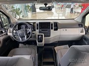 Toyota HiAce 2021 