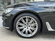 BMW 750 2016 