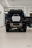 Land Rover Defender 2022 