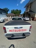 Mitsubishi L200 2021 