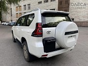 Toyota Land Cruiser Prado 2021 