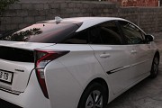 Автомобиль для продажи Toyota prius 2016 Тбилиси