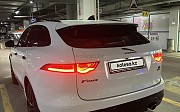 Jaguar F-Pace, 2017 