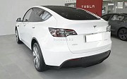 Tesla Model Y, 2023 