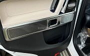 Mercedes-Benz G 400, 2022 
