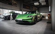 Porsche Taycan, 2022 