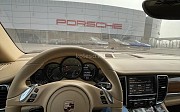Porsche Panamera, 2010 