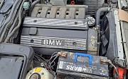 BMW 525, 1990 Сарыөзек