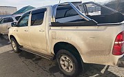 Toyota Hilux, 2013 Ушарал