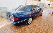 Mercedes-Benz E 320, 2001 