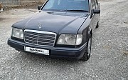Mercedes-Benz E 230, 1990 Туркестан