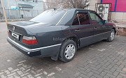 Mercedes-Benz E 230, 1992 
