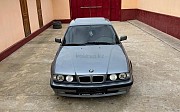 BMW 525, 1990 Туркестан