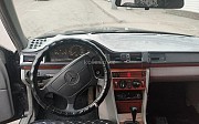 Mercedes-Benz E 260, 1992 