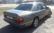 Mercedes-Benz E 200, 1989 Шу