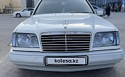Mercedes-Benz E 220, 1994 