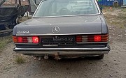 Mercedes-Benz E 240, 1982 