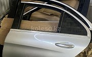 Задние двери на Мерседес C class W205 Mercedes-Benz C 180 
