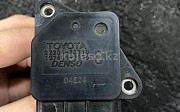 Датчик расхода воздуха, валюметр на Тойота Королла 120 Toyota Corolla, 2000-2008 