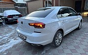 Volkswagen Polo, 1.6 автомат, 2022, лифтбек Алматы