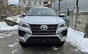Toyota Fortuner, 2.7 автомат, 2022, внедорожник Алматы