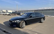 BMW 750, 4.4 автомат, 2017, седан 