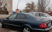 Mercedes-Benz E 240, 2.6 механика, 2002, седан 