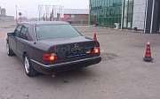 Mercedes-Benz E 220, 2.2 механика, 1993, седан Тараз