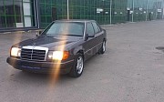 Mercedes-Benz E 220, 2.2 механика, 1993, седан 