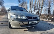 Opel Vectra, 1.6 механика, 1996, седан 