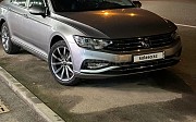 Volkswagen Passat, 1.5 робот, 2020, седан Алматы