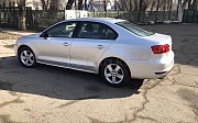 Volkswagen Jetta, 1.4 робот, 2014, седан 