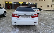 Toyota Camry, 2.5 автомат, 2013, седан Уральск