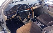 Mercedes-Benz E 260, 2.6 механика, 1991, седан Алматы