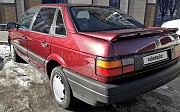 Volkswagen Passat, 2 механика, 1991, седан Караганда