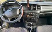 Opel Vectra, 1.8 механика, 2001, седан Орал