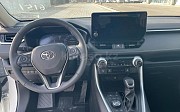 Toyota RAV 4, 2 вариатор, 2022, кроссовер Атырау