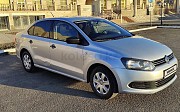 Volkswagen Polo, 1.6 механика, 2015, седан 