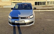 Volkswagen Polo, 1.6 механика, 2015, седан 