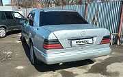 Mercedes-Benz E 220, 2.2 механика, 1993, седан Талдыкорган