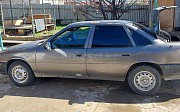 Opel Vectra, 1.6 механика, 1990, седан Шымкент