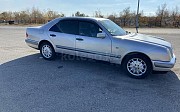 Mercedes-Benz E 240, 2.4 автомат, 1998, седан Караганда