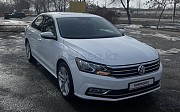 Volkswagen Passat, 2 автомат, 2018, седан Алматы