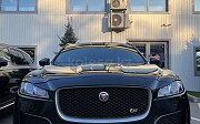 Jaguar F-Pace, 3 автомат, 2019, кроссовер Алматы